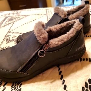 Jsport slip on shoes with zipper